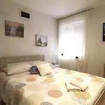 Estera * Savudrija